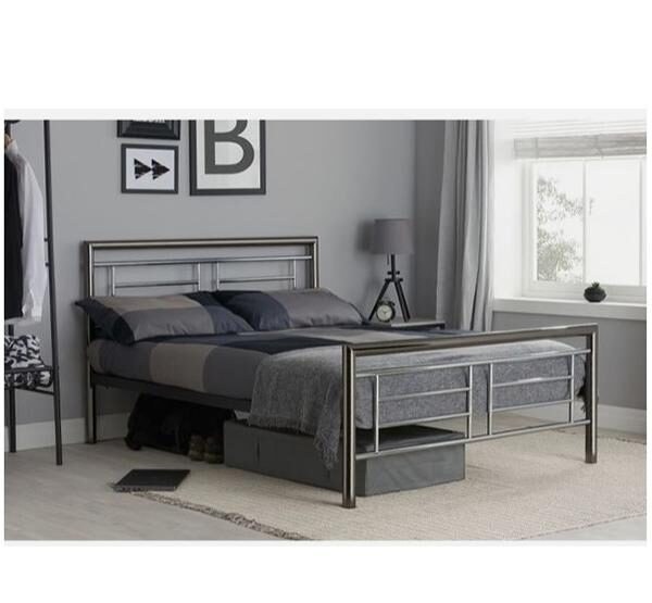 تخت  خواب مدرن فلزی  مدل B107